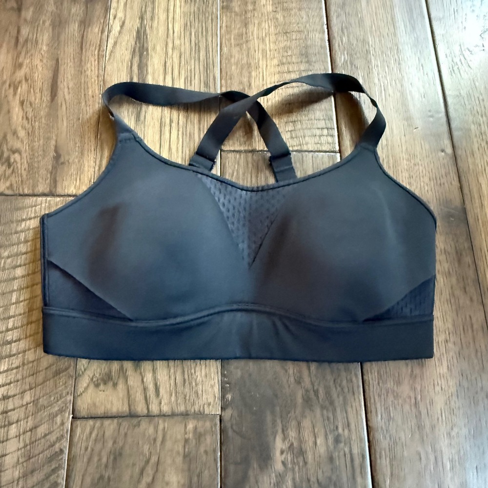 Victorias Secret Sport Knockout High Impact‎ Sports Bra Black 34D Mesh Crossback